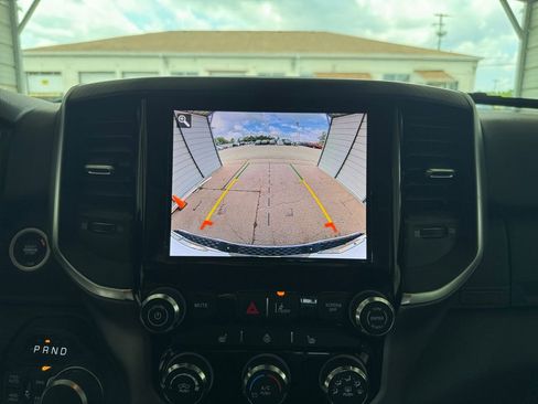 Used 2025 RAM 1500 Big Horn AWD/4WD image 18