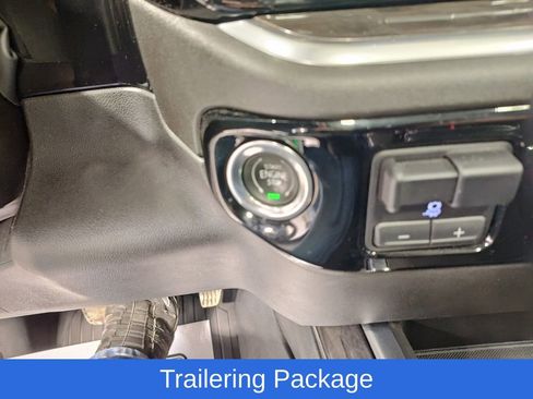 Used 2022 Chevrolet Silverado 1500 LTZ w/ LTZ Premium Package image 28