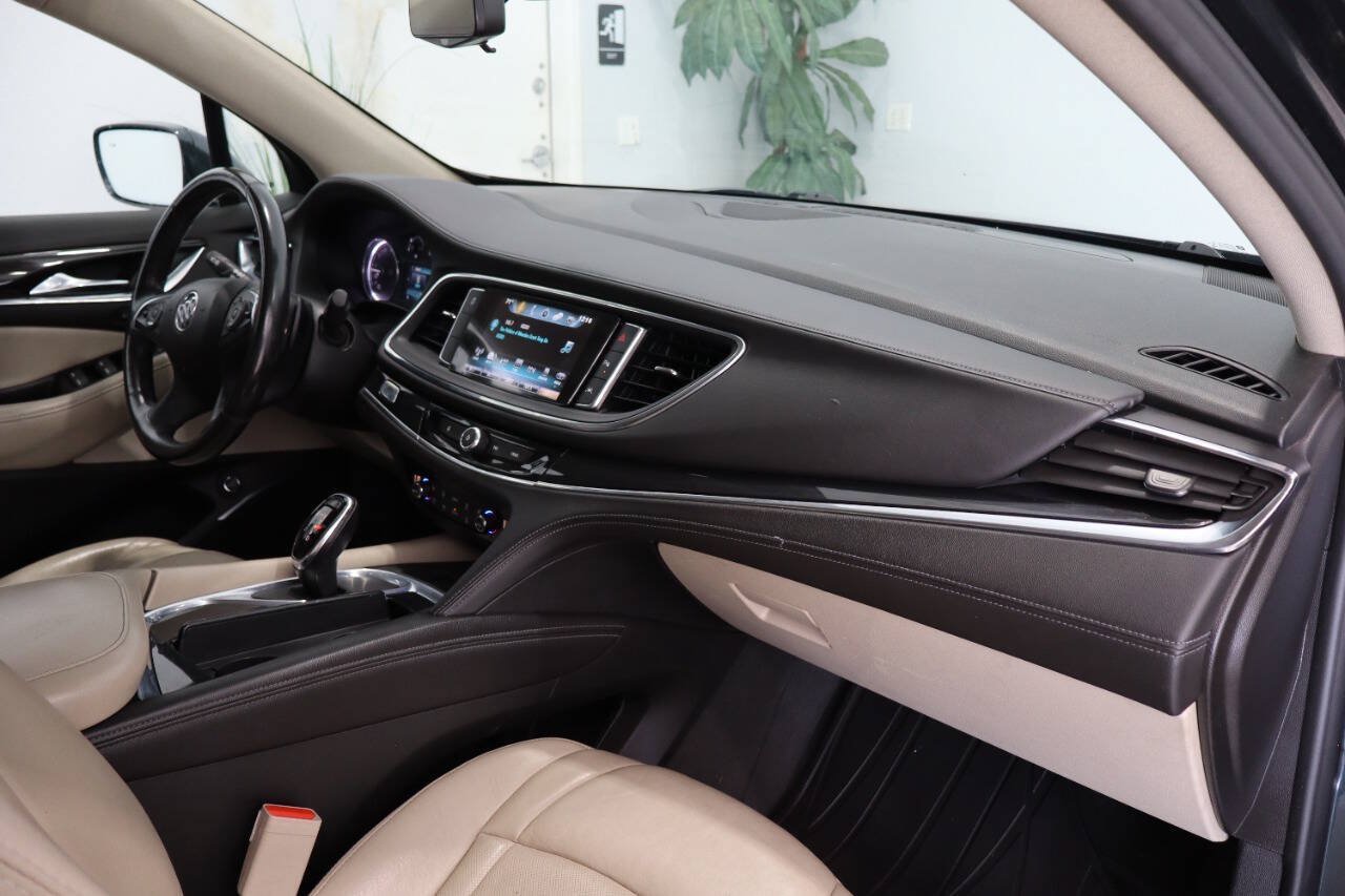 Used 2018 Buick Enclave Premium FWD image 9