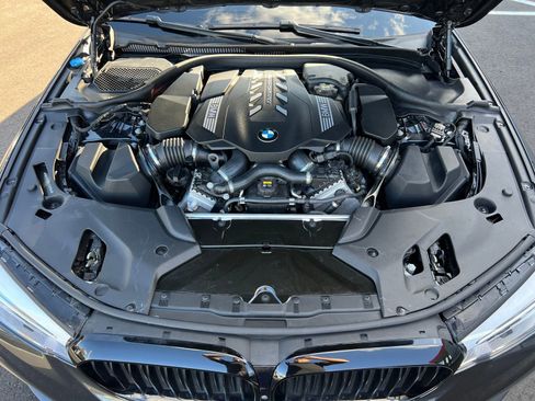 Used 2020 BMW M550i xDrive w/ Executive Package image 21