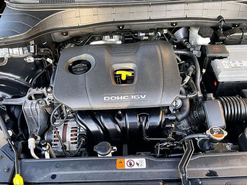 Used 2019 Hyundai Kona SEL image 9