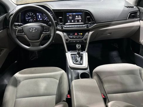 Used 2018 Hyundai Elantra SEL image 11