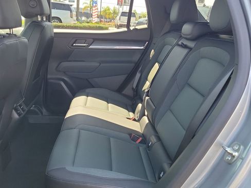 Used 2026 GMC Terrain AT4 w/ Technology Package II AWD/4WD image 24