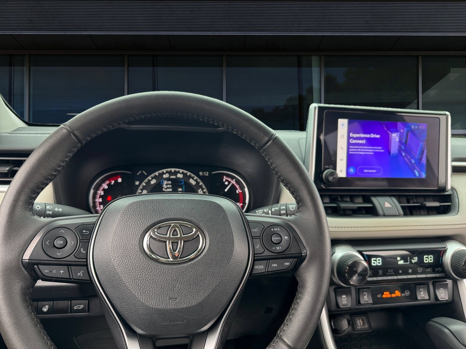 Used 2024 Toyota RAV4 XLE w/ Convenience Package AWD/4WD image 4