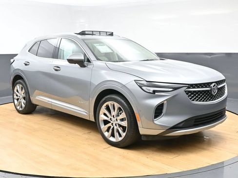 Used 2023 Buick Envision Avenir AWD/4WD image 3
