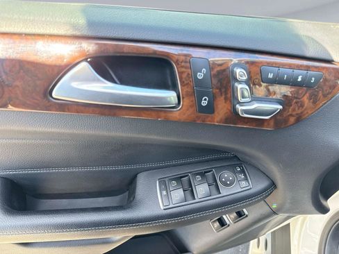 Used 2019 Mercedes-Benz GLS 450 4MATIC image 19