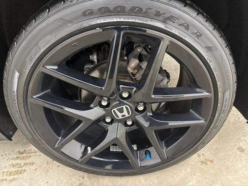 Certified 2024 Honda Civic Sport image 10