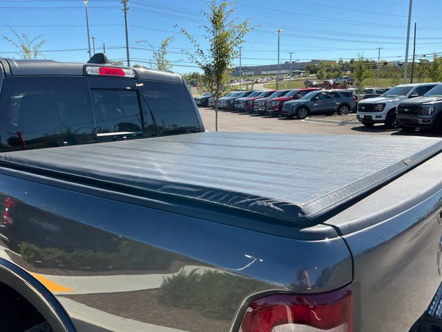 Used 2019 RAM 1500 Laramie AWD/4WD image 11