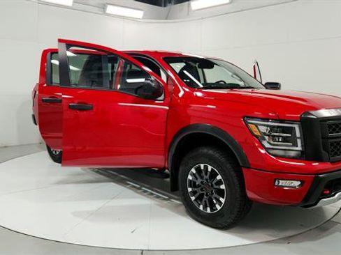Used 2024 Nissan Titan PRO-4X w/ Off Road Protection Package image 9