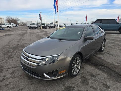 Used 2010 Ford Fusion SE image 9