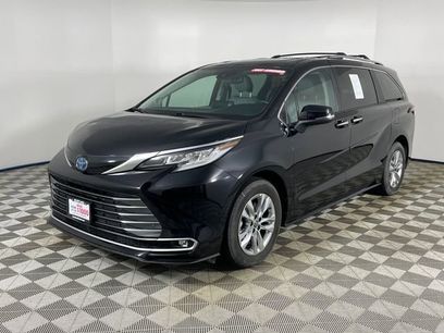 Used 2023 Toyota Sienna Limited