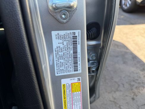 Used 2025 Honda Civic Sport image 27