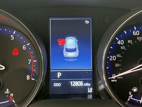 Used 2022 Toyota C-HR Nightshade image 10