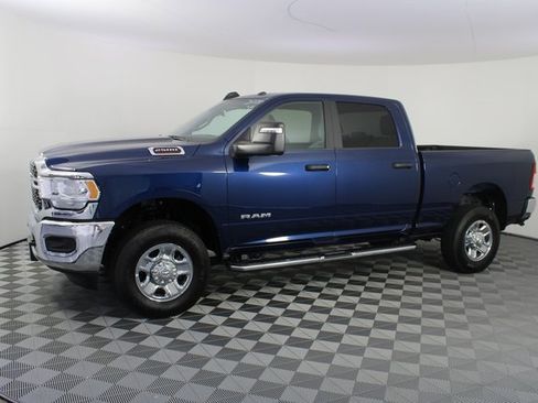 Used 2024 RAM 2500 Big Horn w/ Bed Utility Group image 2