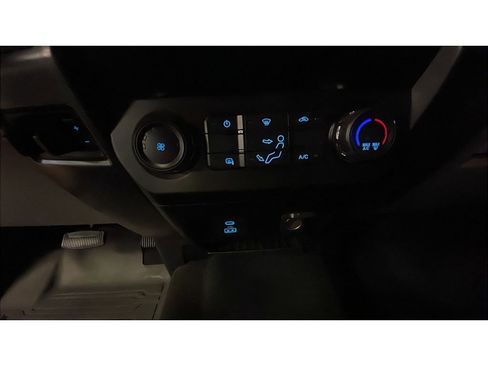 Used 2020 Ford F250 XLT w/ XLT Value Package image 12