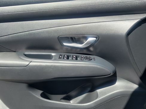 Certified 2025 Hyundai Santa Cruz SEL FWD image 20
