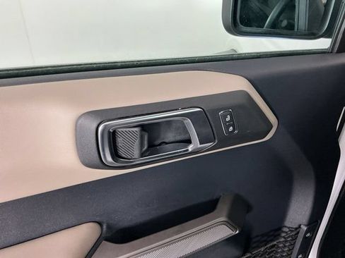 Certified 2023 Ford Bronco Wildtrak AWD/4WD image 15