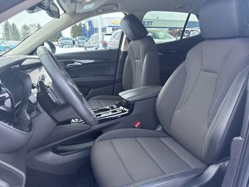 Used 2023 Buick Envision Preferred image 10