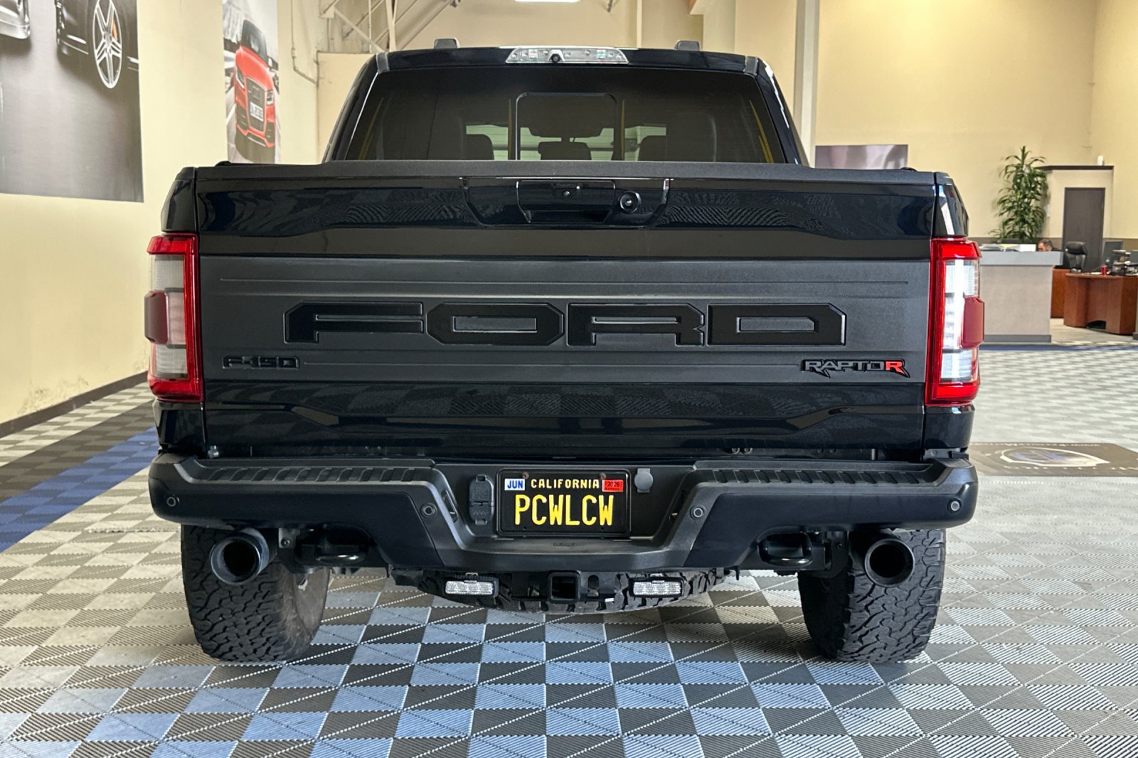 Used 2023 Ford F150 Raptor w/ Equipment Group 802A Raptor R AWD/4WD image 5