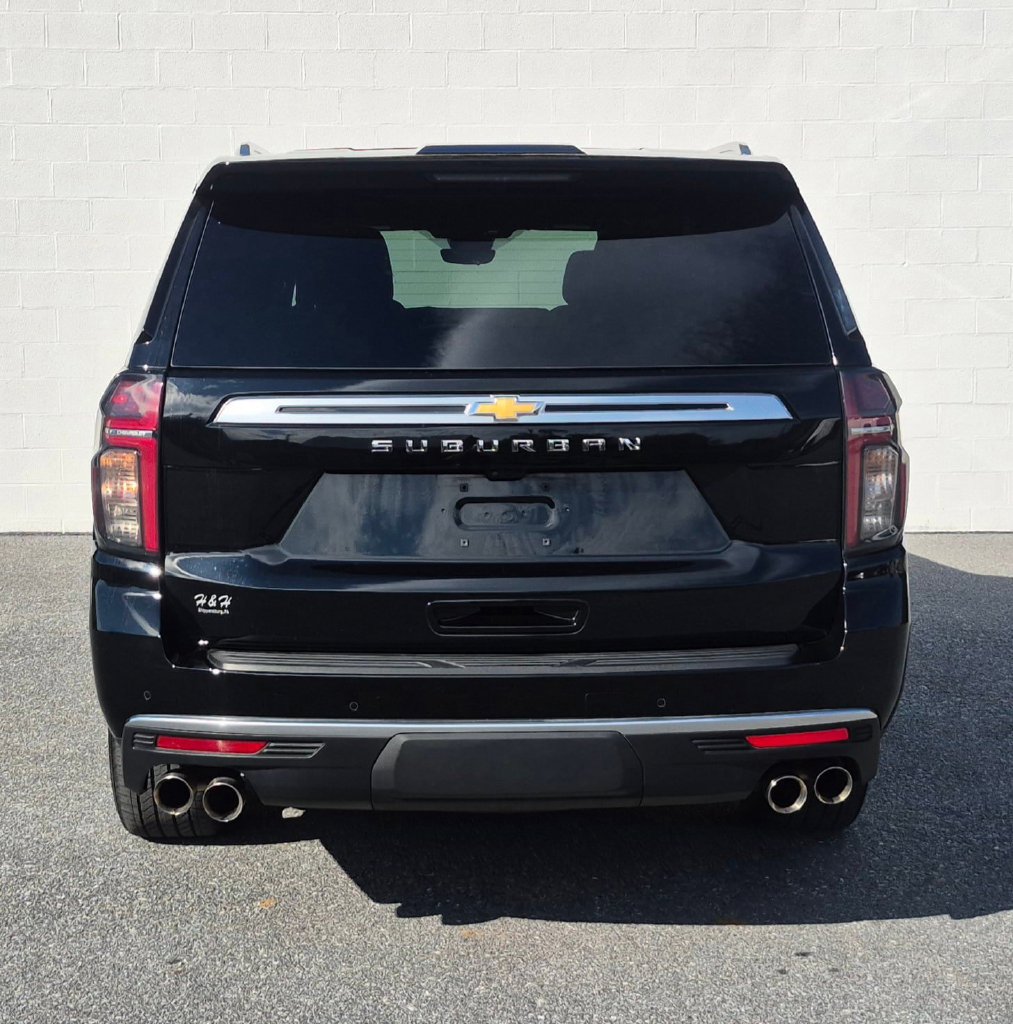Used 2024 Chevrolet Suburban High Country AWD/4WD image 20