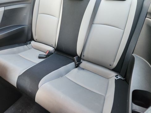 Used 2016 Honda Civic LX-P image 27