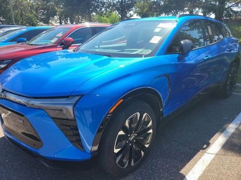 Used 2024 Chevrolet Blazer EV RS AWD/4WD image 3