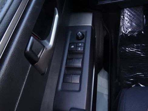 Used 2025 Toyota Tundra SR5 image 39