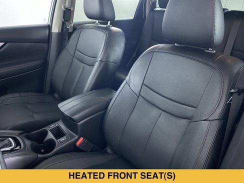 Used 2019 Nissan Rogue SL w/ Premium Package FWD image 12