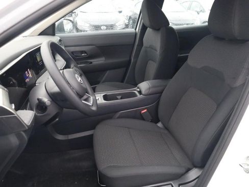New 2026 Nissan Kicks S FWD image 18