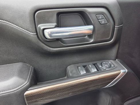 Used 2021 Chevrolet Silverado 1500 LT AWD/4WD image 30