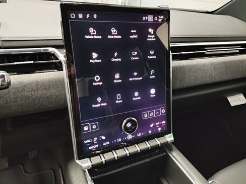 New 2026 GMC Sierra EV Elevation image 31