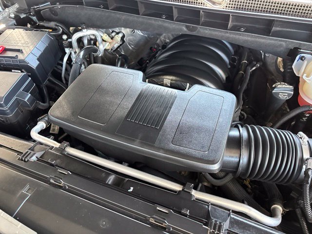 Used 2025 GMC Yukon XL AT4 Ultimate AWD/4WD image 38