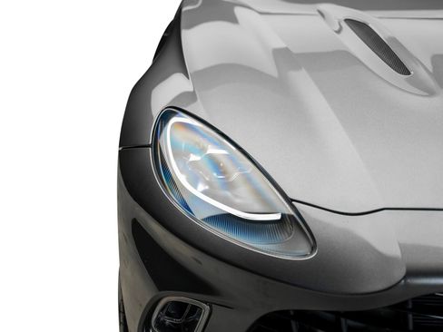 Used 2021 Aston Martin DBX AWD/4WD image 3