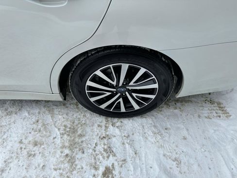 Used 2019 Subaru Legacy 2.5i Premium image 12