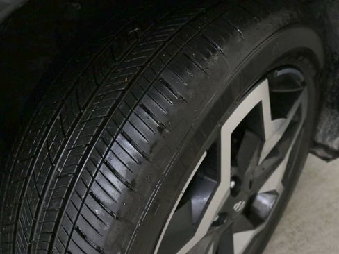 Used 2024 Hyundai Santa Cruz Limited image 30