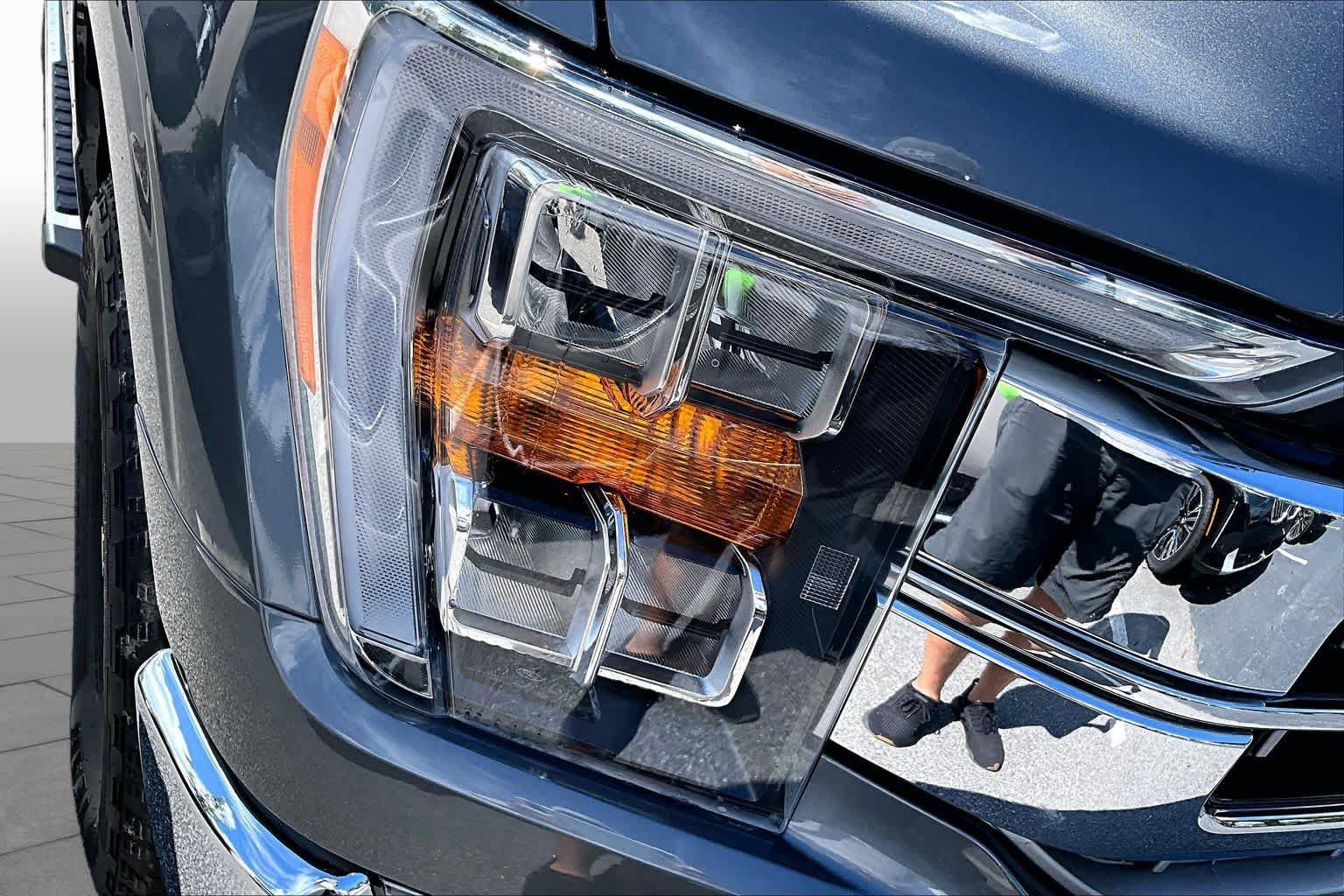 Used 2023 Ford F150 Lariat w/ Trailer Tow Package AWD/4WD image 27