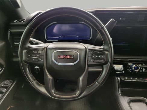 Used 2024 GMC Sierra 2500 AT4 w/ AT4 Premium Plus Package AWD/4WD image 13