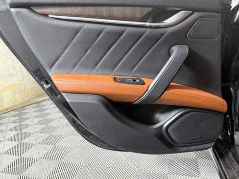 Used 2019 Maserati Ghibli S GranLusso RWD image 22