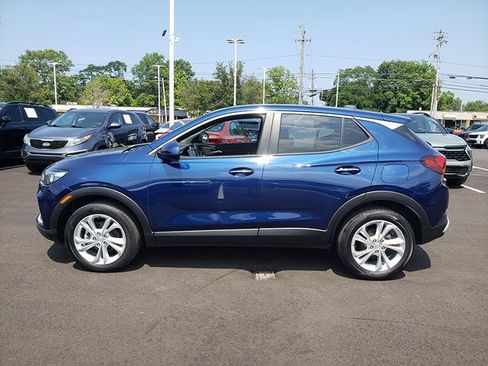Used 2023 Buick Encore GX Preferred w/ Cold Weather Comfort Package AWD/4WD image 3