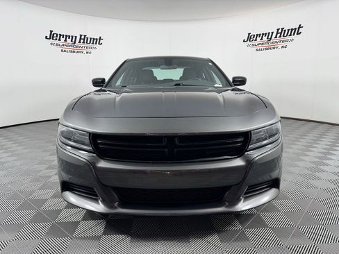 Used 2023 Dodge Charger SXT RWD image 4