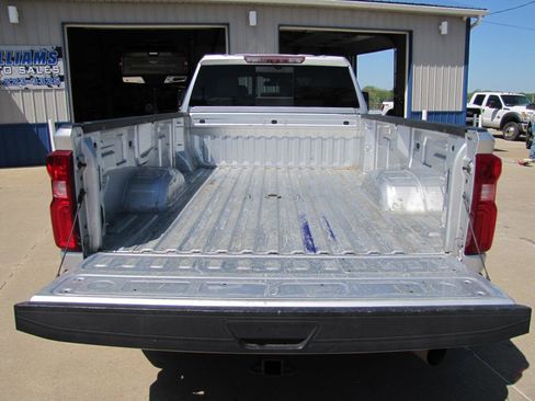 Used 2022 Chevrolet Silverado 3500 LTZ w/ LTZ Plus Package AWD/4WD image 6