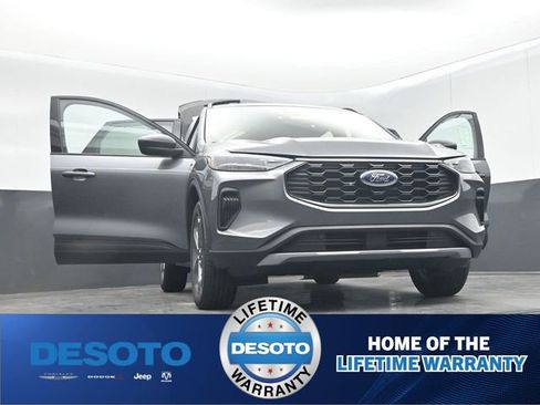 New 2026 Ford Escape ST-Line w/ Tech Pack #1 FWD image 65