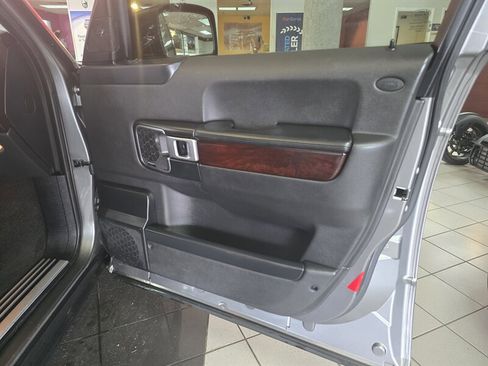 Used 2007 Land Rover Range Rover HSE image 14