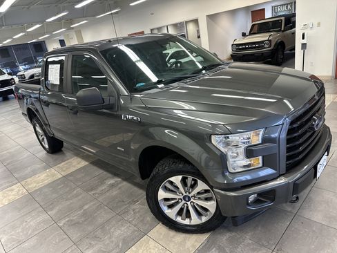 Used 2017 Ford F150 XL w/ Equipment Group 101A Mid image 11