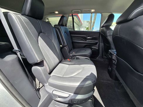 Used 2024 Toyota Grand Highlander FWD image 14
