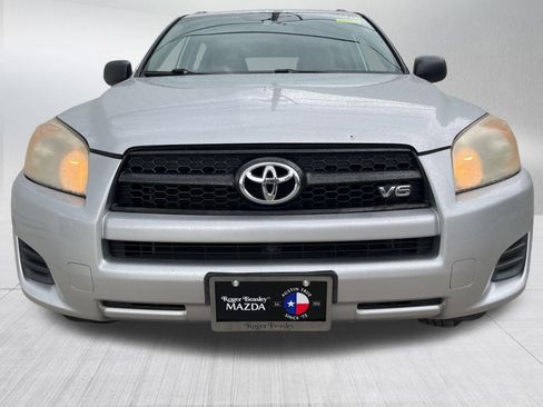 Used 2012 Toyota RAV4 FWD V6 w/ Value Pkg image 2