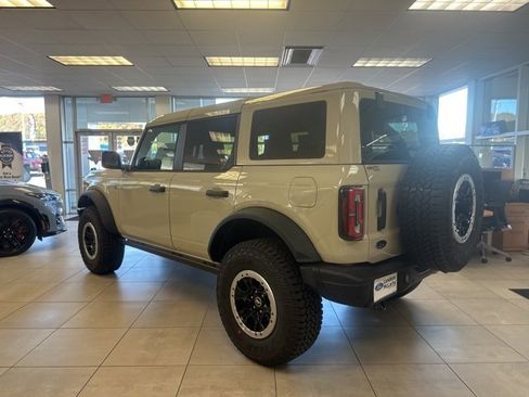 New 2025 Ford Bronco Badlands w/ Sasquatch Package image 5