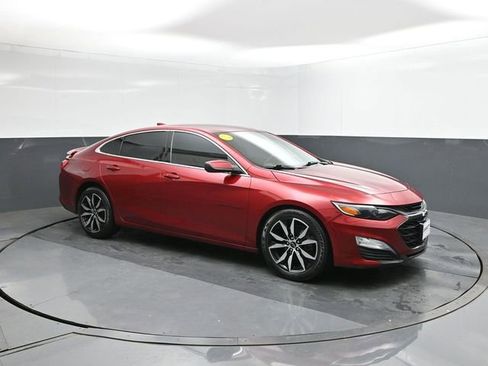 Used 2021 Chevrolet Malibu RS image 17