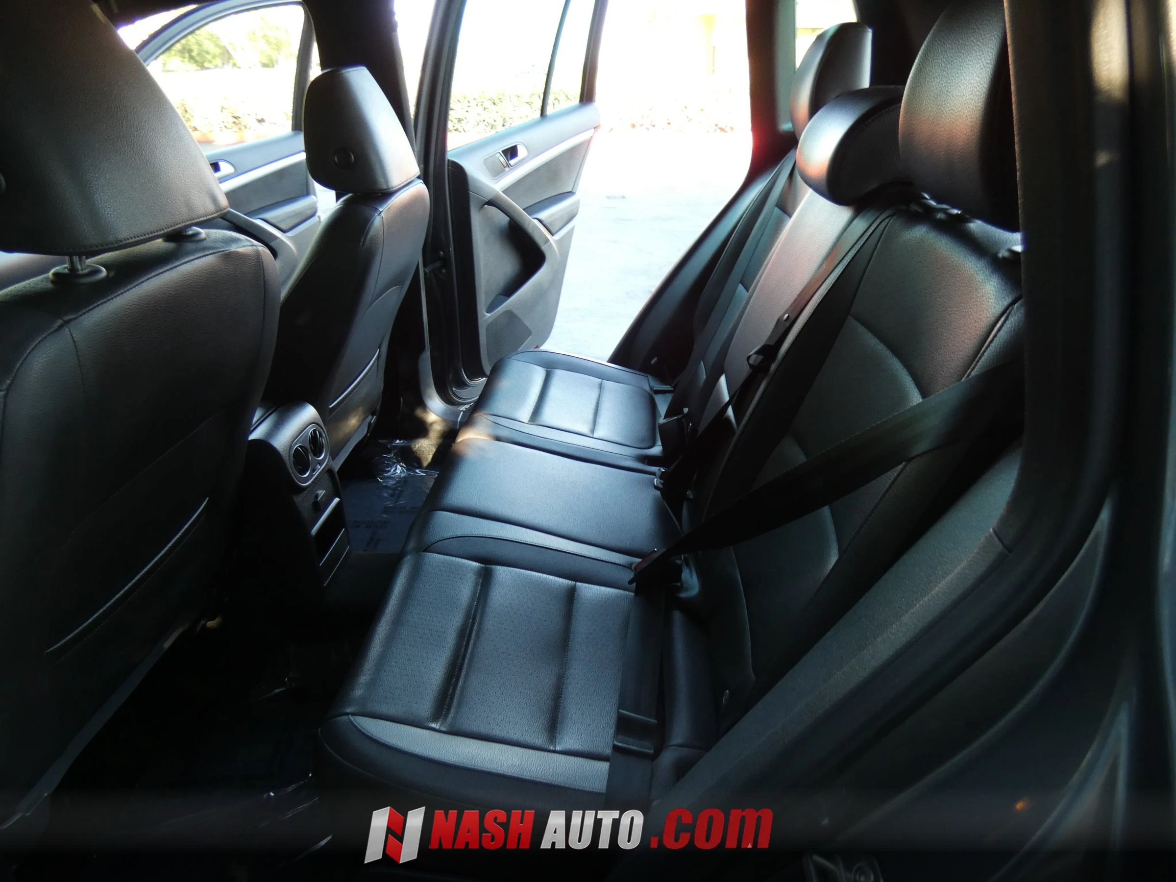 Used 2016 Volkswagen Tiguan R-Line FWD image 46