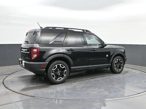 Used 2023 Ford Bronco Sport Outer Banks w/ Tech Package AWD/4WD image 15